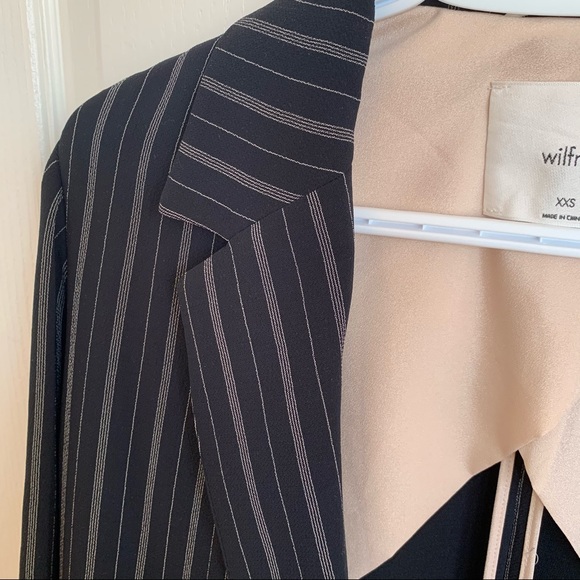 BNWOT Aritzia Wilfred Blazer - Oversized XXS - Picture 6 of 11